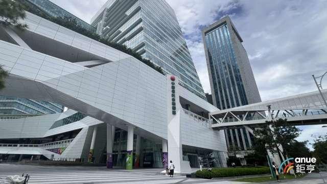 中信金前10月賺進673億元創同期新高 EPS 3.4元