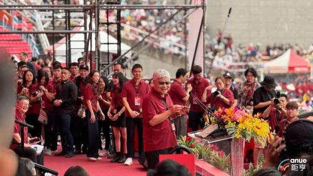 〈台積電運動會〉張忠謀身體不適未出席 魏哲家帶領員工加油打氣