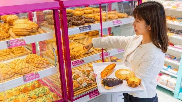 統一超攜手聖娜 年底前於桃竹以北推烘培專車直送