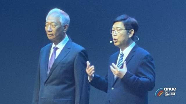 〈鴻海科技日〉郭台銘驚喜現身站台 劉揚偉細數鴻海垂直整合競爭力