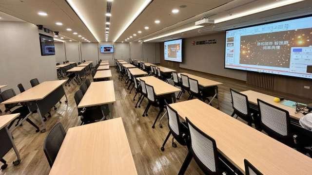 康和證邁入AI智能創新的里程碑 智匯廳升級亮相