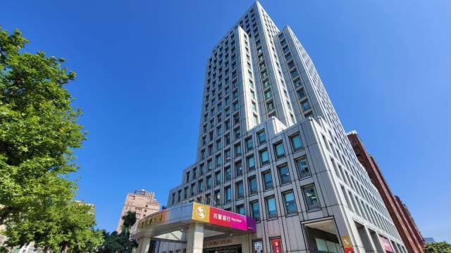 〈兆豐金法說〉放款靠AI半導體Q3成長8.1%！總座：明年股利發放率維持75%