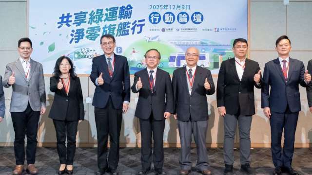 交通部：電動大客車普及率已逾4成 攜手經濟部、環境部舉辦共享綠運輸論壇