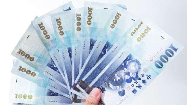 普發1萬還有275萬人沒領！財部：領取率已近9成 41%採登記入帳