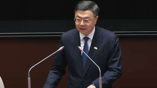 卓揆年終總檢討：「二上一下一平穩」全數達標 2026全力衝刺榮耀台灣