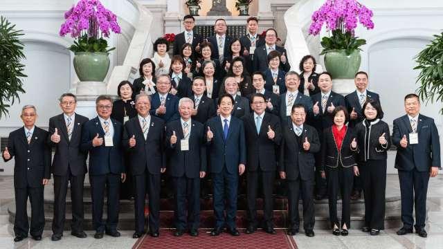 賴清德：去年經濟成長率達7.37% 出口寫新高 2026為關鍵一年