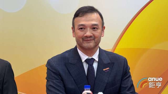 〈英業達旺年會〉董事長葉力誠：站穩AI伺服器供應鏈角色 今年AI要再創巔峰