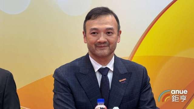 〈英業達旺年會〉董事長葉力誠：站穩AI伺服器供應鏈角色 今年AI要再創巔峰