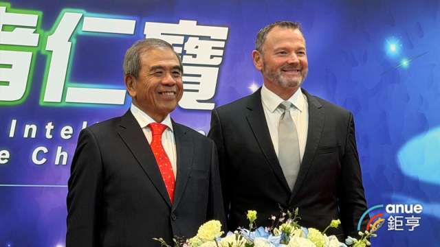 〈仁寶旺年會〉陳瑞聰：2025年為營運谷底今年迎AI爆發性成長 拚短期重返兆元企業