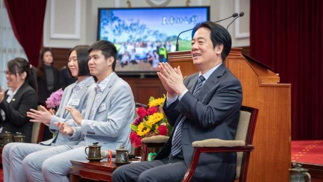 賴清德：「青年百億海外圓夢計畫」去年1400名圓夢 將持續擴大規模與名額