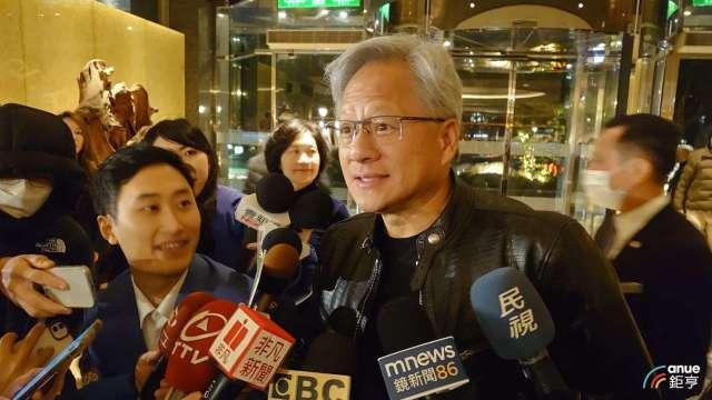 〈黃仁勳來台〉黃仁勳：台積電是「增加」美國產能而非「轉移」