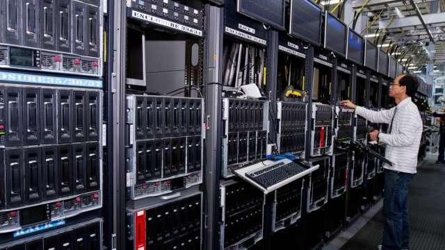 AI軍備競賽升溫 今年八大CSP資本支出7100億美元搶GPU與ASIC