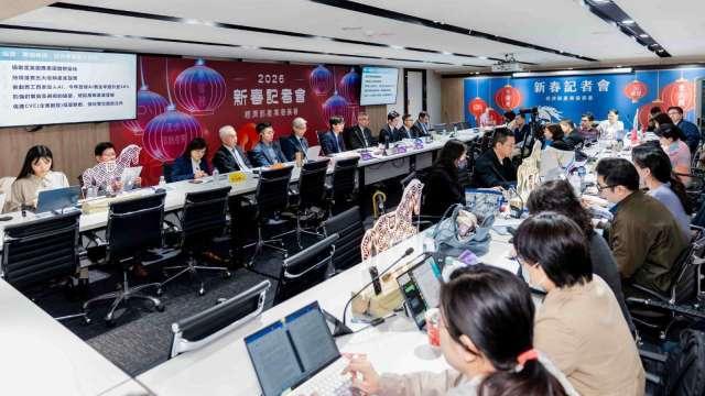 5大信賴產業「成績單」：2025年先進製程產值占比45%創新高 無人機產值飆2.5倍