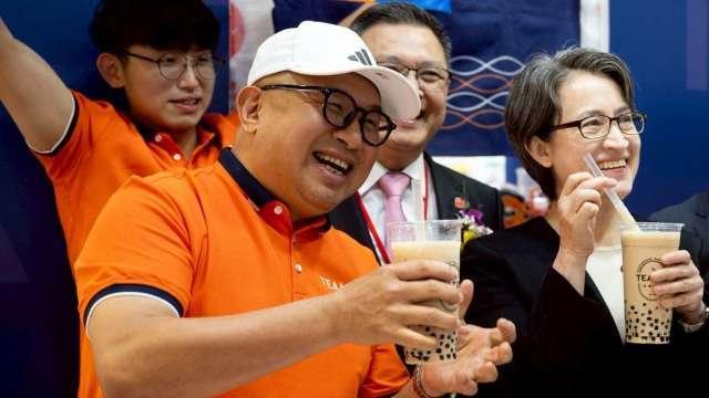 蕭美琴：參與加盟、服務業也共享受經濟成長果實 政府續推AI協助品牌走向國際