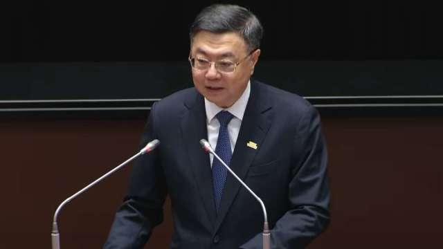 亞資2年有感「吸金」近2800名億級戶 卓揆：持續引導保險業兆元資金灌注公建