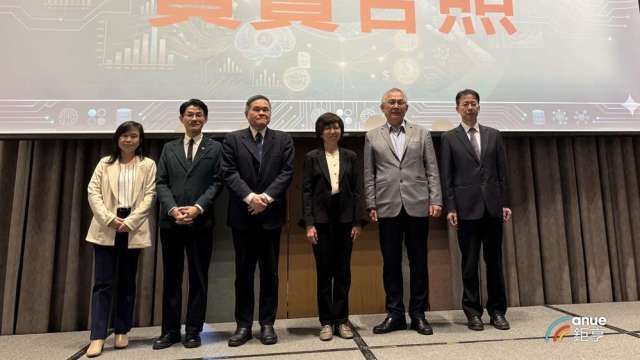 金融業導入AI 全金聯調查：任務替代引發基層焦慮 效率紅利分配不均