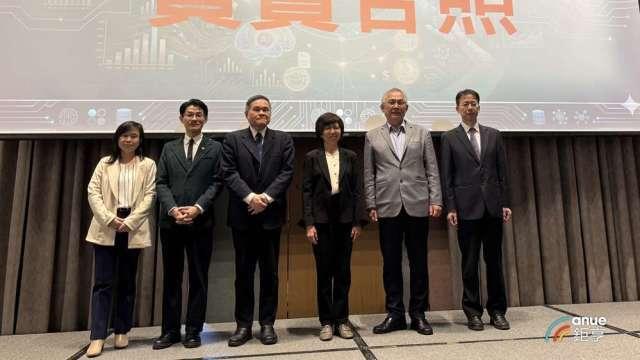 金融業導入AI 全金聯調查：任務替代引發基層焦慮 效率紅利分配不均