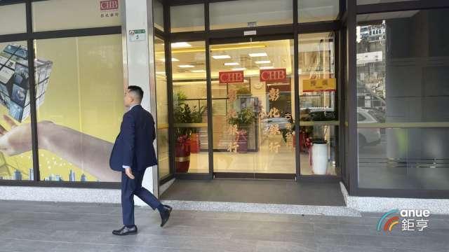 〈房產〉AI浪潮以來雙貸族增6.5萬人 股海淘金估是推波助瀾原因之一