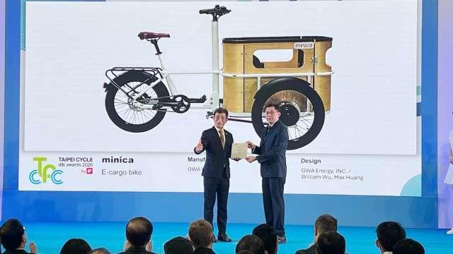 桓鼎-KY卡位城市物流電動化  minica電動貨運車自行車展吸睛