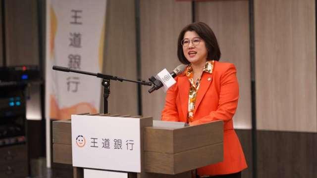 王道銀駱怡君揭「輕資本、AI轉型」二大核心戰略 加大美國、南半球布局