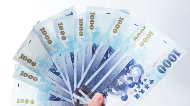 1785家已公告股利 平均殖利率3.8% 37家配息「從無到有」記憶體族群佔大宗