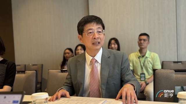 〈玉山金展望〉全年獲利挑戰400億大關 黃男州期許非銀行獲利貢獻升至33%