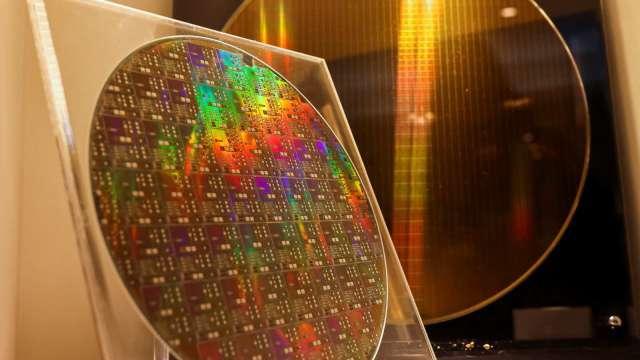 〈熱門股〉特斯拉AI5報捷 幕後功臣創意飆漲22%