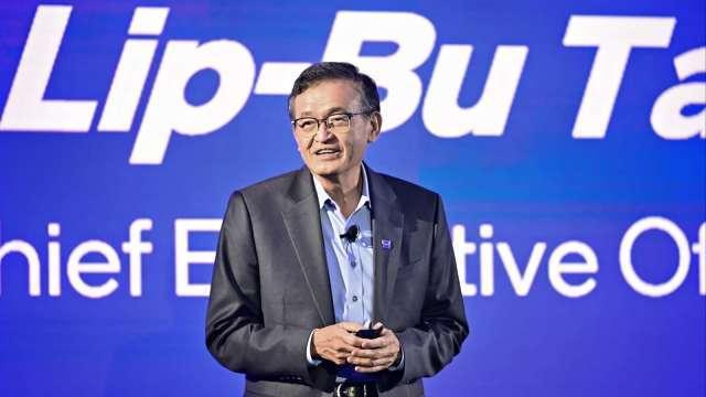 英特爾衝刺晶圓代工拚AI新霸權 台設備訂單大增5成