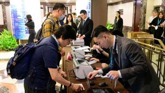 台泥澄清提前董事改選傳聞 增加徵求人確保紀念品順利發放