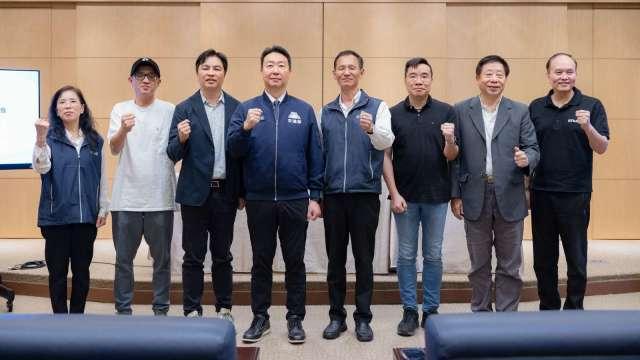 油價漲 小黃成本增加叫苦 交通部：推計程車油價每公升折5元補貼